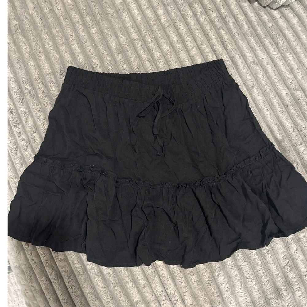 Shinestar Womens Black Tiered Mini Skirt Elastic Waist Ruffle Hem Size Medium